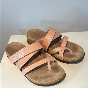 Vionic Anelle Sandal light pink size US8